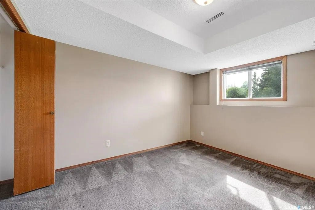 430 Berini Drive Saskatoon SK S7N 3N8