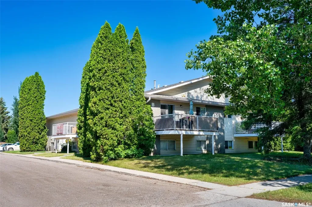430 Berini Drive Saskatoon SK S7N 3N8