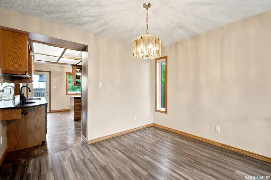 523 Spencer Crescent Saskatoon SK S7K 7T5