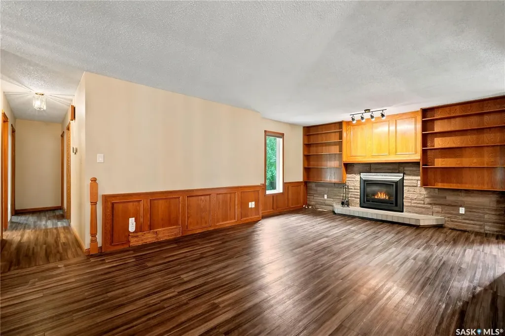 523 Spencer Crescent Saskatoon SK S7K 7T5