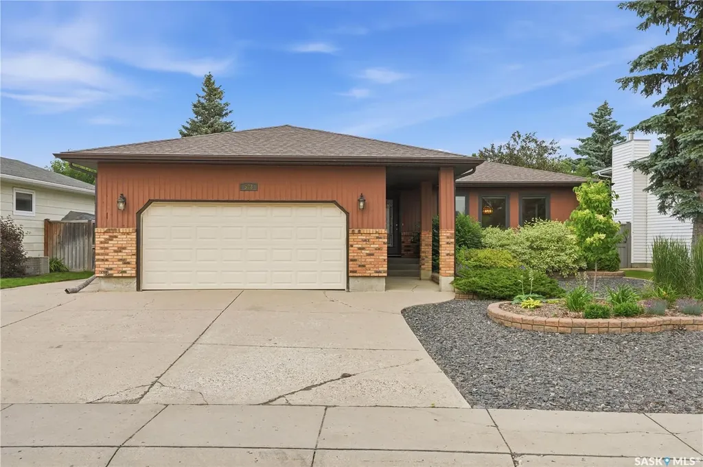 523 Spencer Crescent Saskatoon SK S7K 7T5