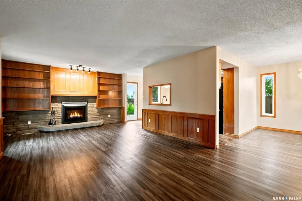 523 Spencer Crescent Saskatoon SK S7K 7T5