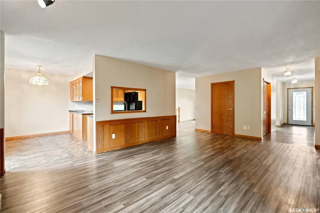 523 Spencer Crescent Saskatoon SK S7K 7T5