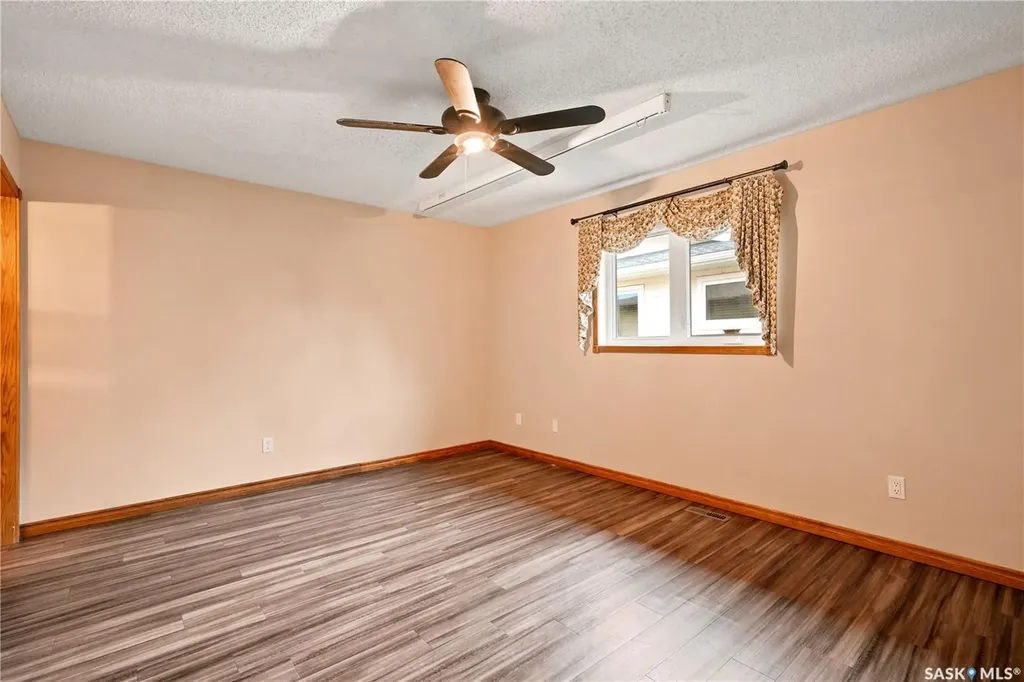 523 Spencer Crescent Saskatoon SK S7K 7T5