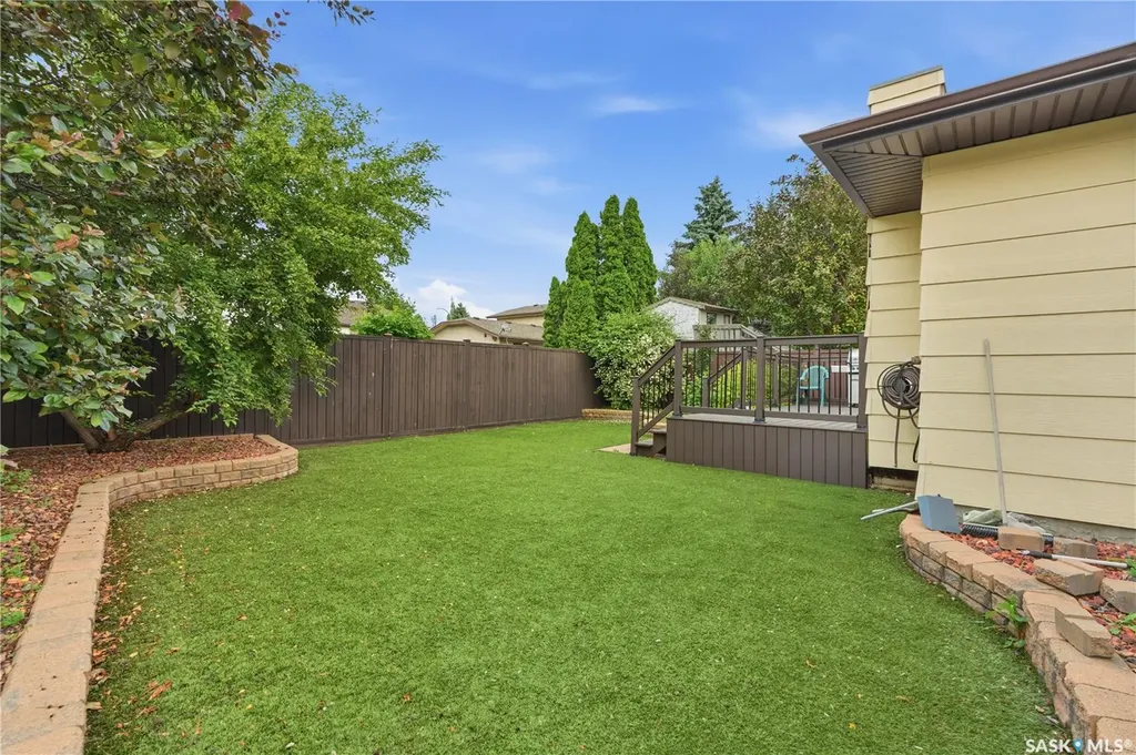 523 Spencer Crescent Saskatoon SK S7K 7T5