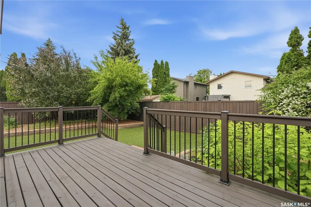 523 Spencer Crescent Saskatoon SK S7K 7T5