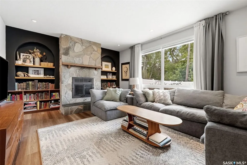 89 Patterson Drive Regina SK S4S 3X1
