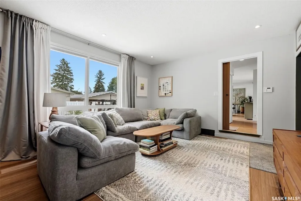 89 Patterson Drive Regina SK S4S 3X1