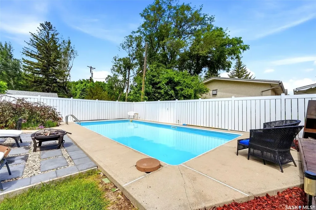89 Patterson Drive Regina SK S4S 3X1