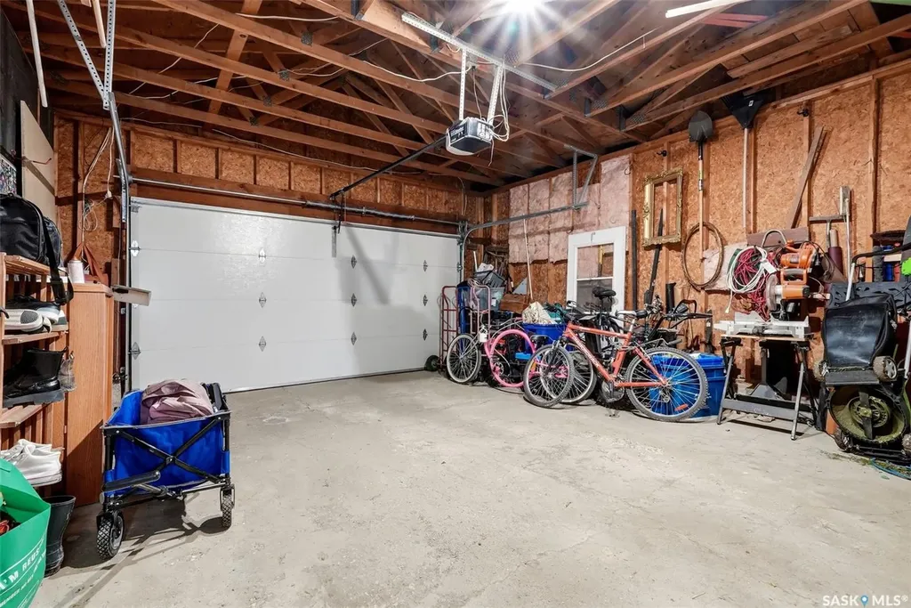 89 Patterson Drive Regina SK S4S 3X1