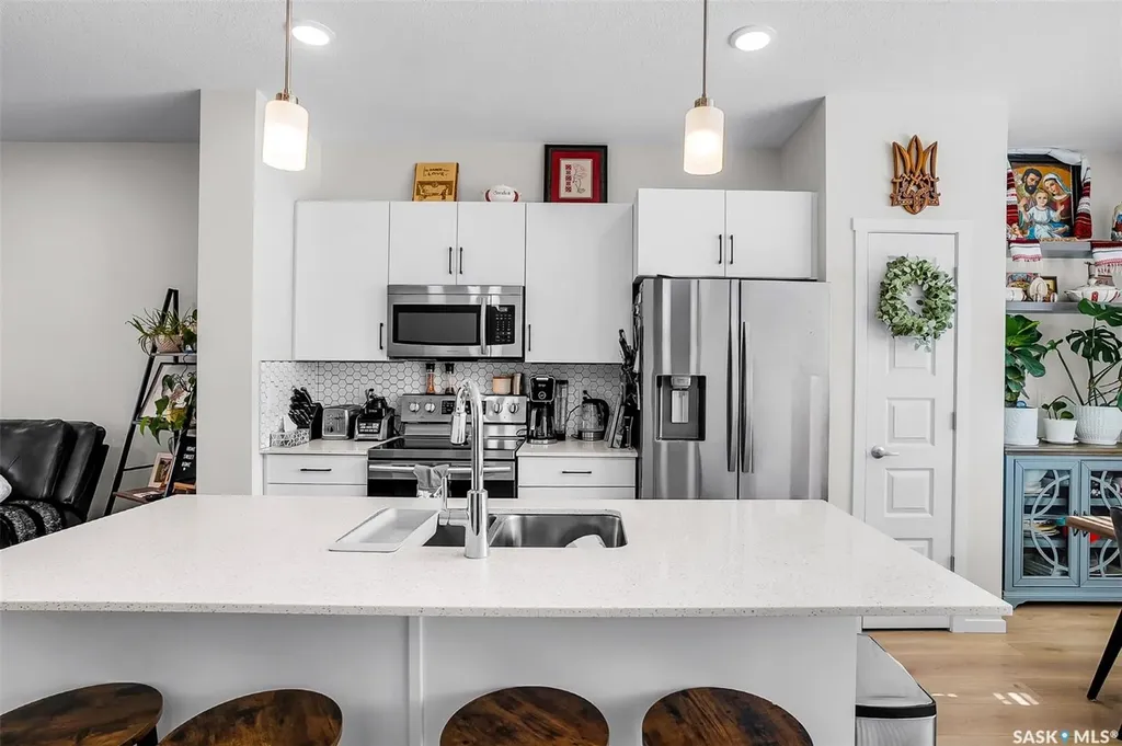 4238 Brighton Circle Saskatoon SK S7V 0N5
