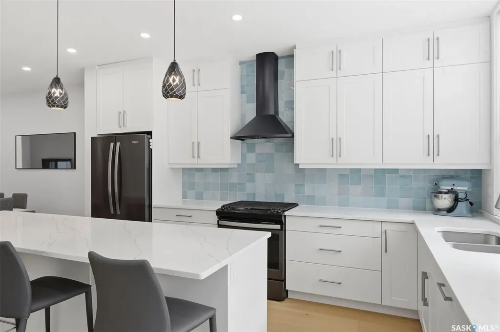 1130 11th Street E Saskatoon SK S7H 0G2