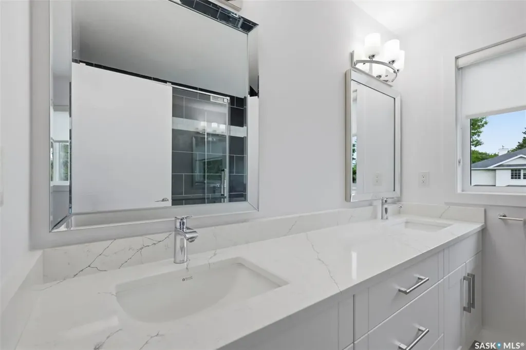 1130 11th Street E Saskatoon SK S7H 0G2
