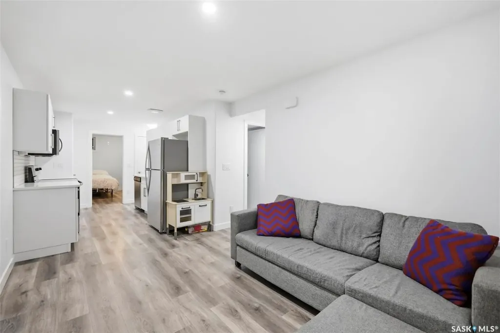 1130 11th Street E Saskatoon SK S7H 0G2