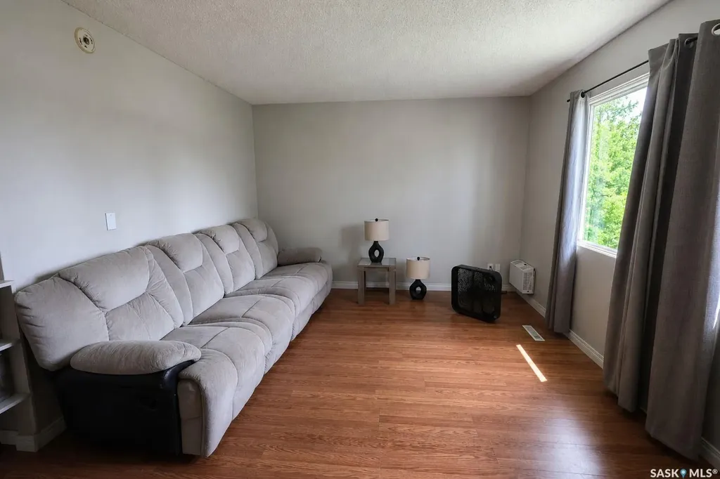 602 28th Street E Prince Albert SK S6V 1X9