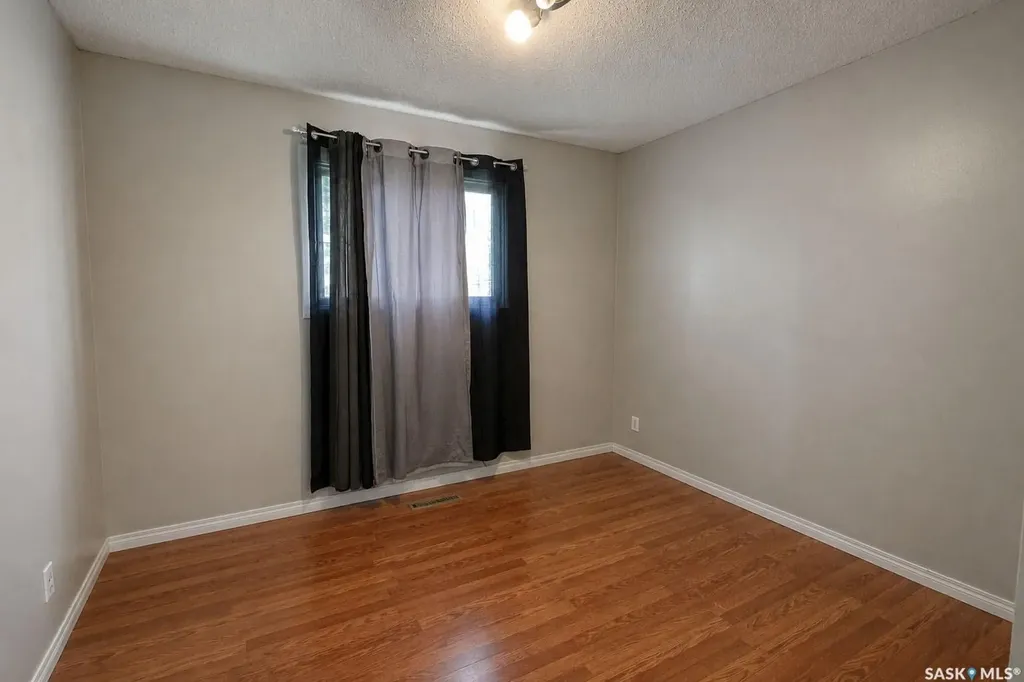 602 28th Street E Prince Albert SK S6V 1X9