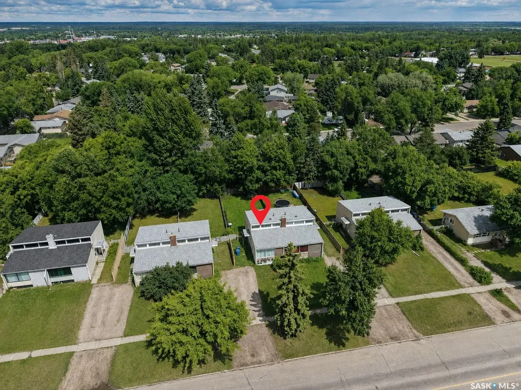 842-844 28th Street E Prince Albert SK S6V 1Y1
