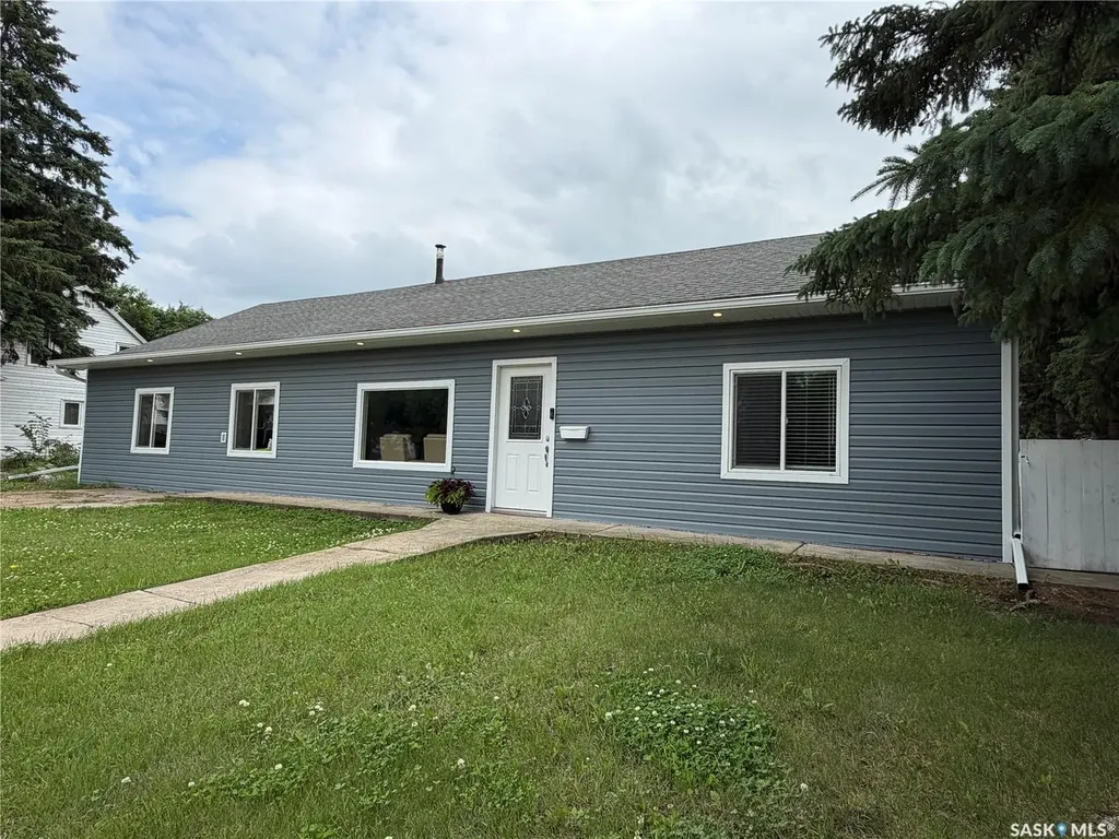 314 Main Street E Langham SK S0K 2L0