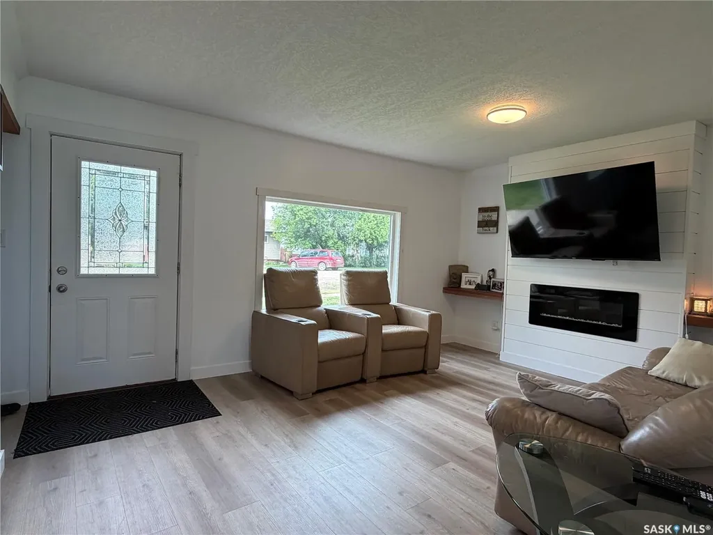 314 Main Street E Langham SK S0K 2L0