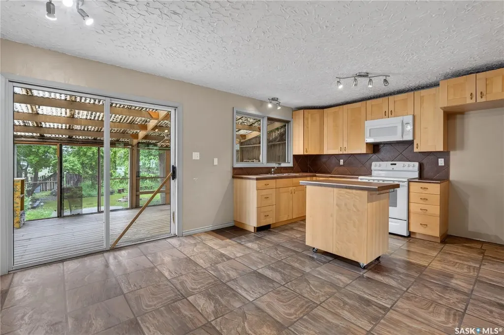 119 Skye Drive Colonsay SK S0K 0Z0