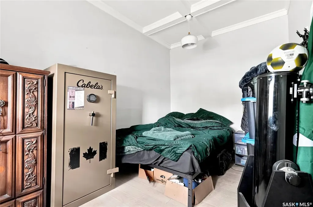 506 5th Street E Saskatoon SK S7H 1G3
