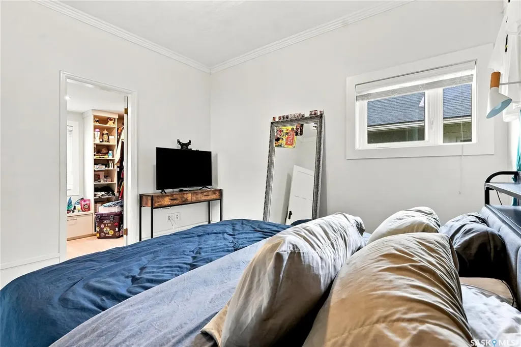 506 5th Street E Saskatoon SK S7H 1G3