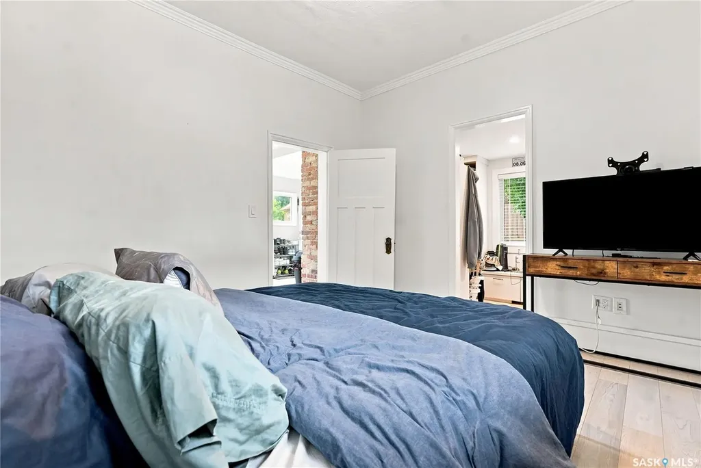 506 5th Street E Saskatoon SK S7H 1G3