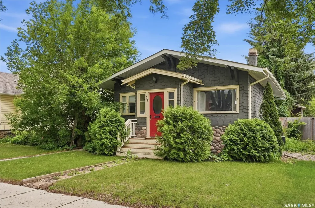 506 5th Street E Saskatoon SK S7H 1G3