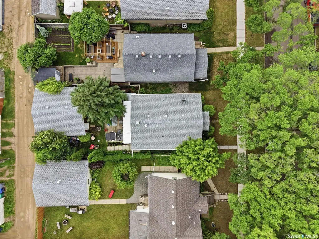506 5th Street E Saskatoon SK S7H 1G3