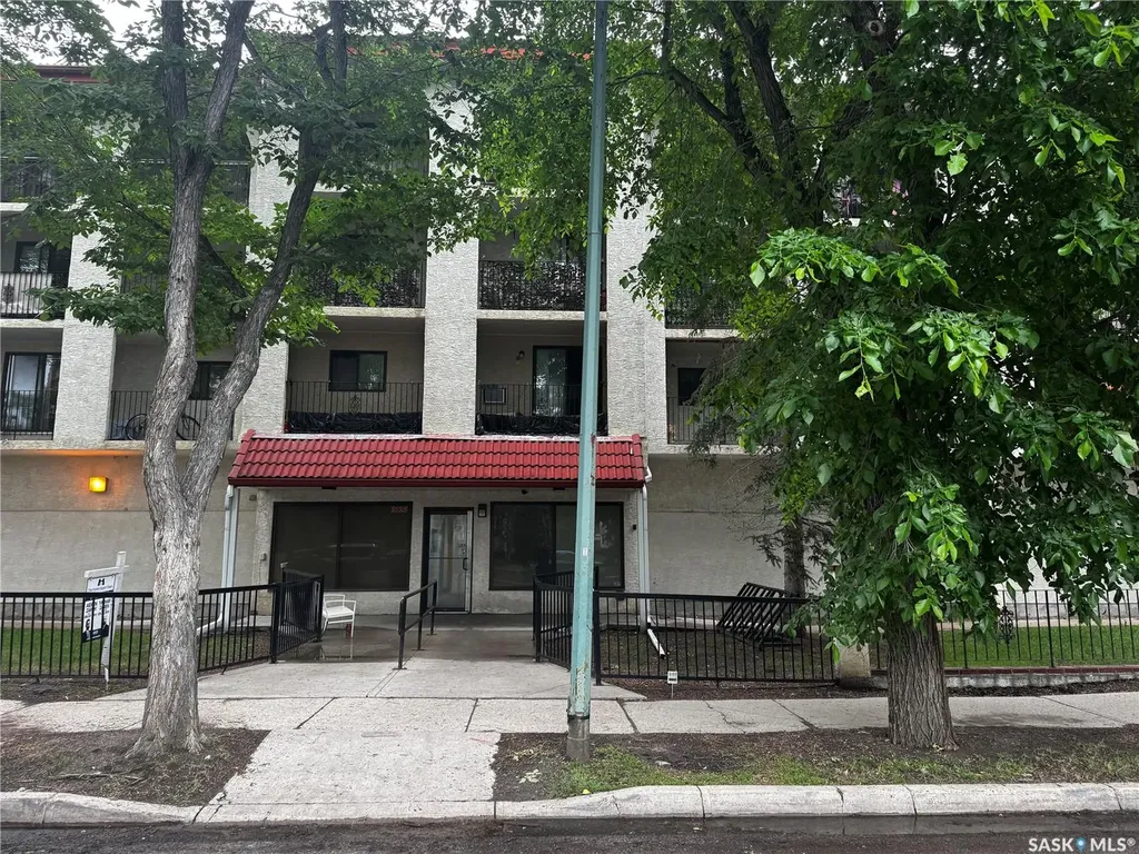 2125 Osler Street Regina SK S4P 4G9