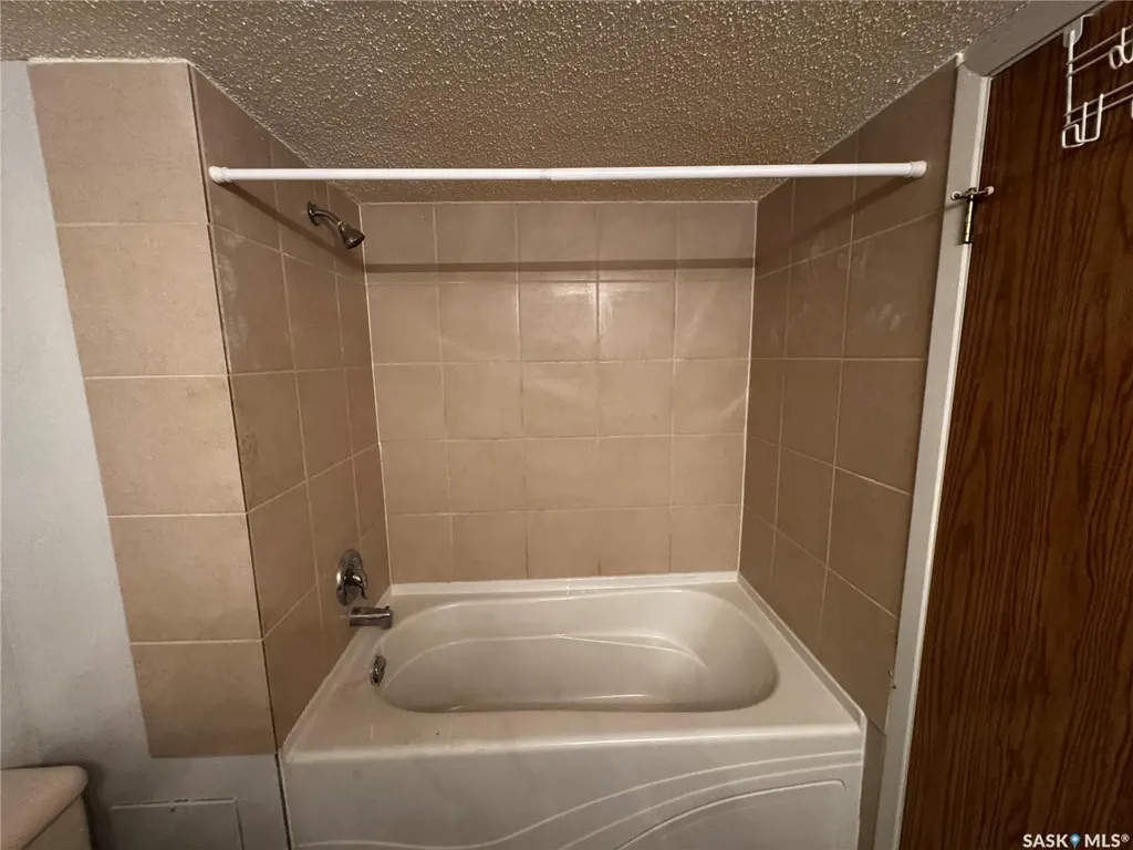 2125 Osler Street Regina SK S4P 4G9