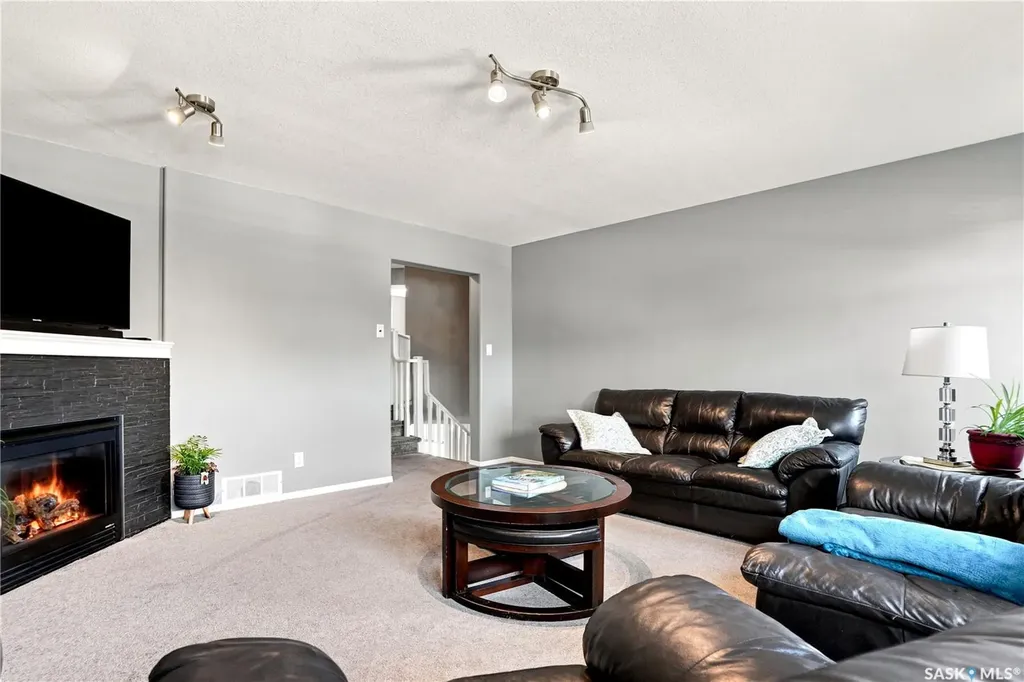 519 Ens Crescent Warman SK S0K 4S0