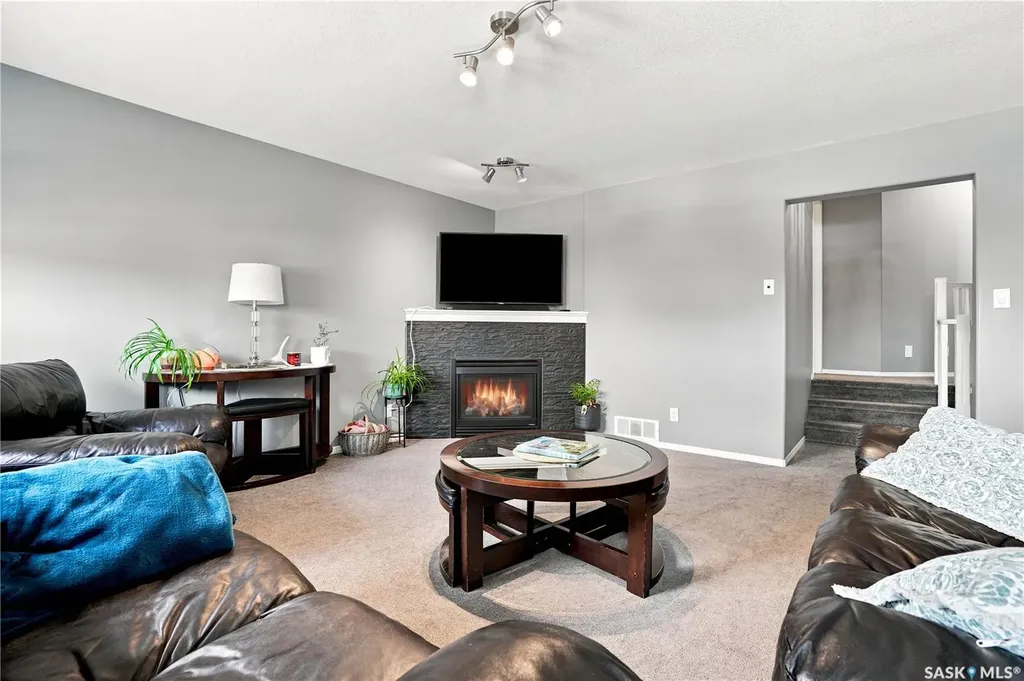 519 Ens Crescent Warman SK S0K 4S0