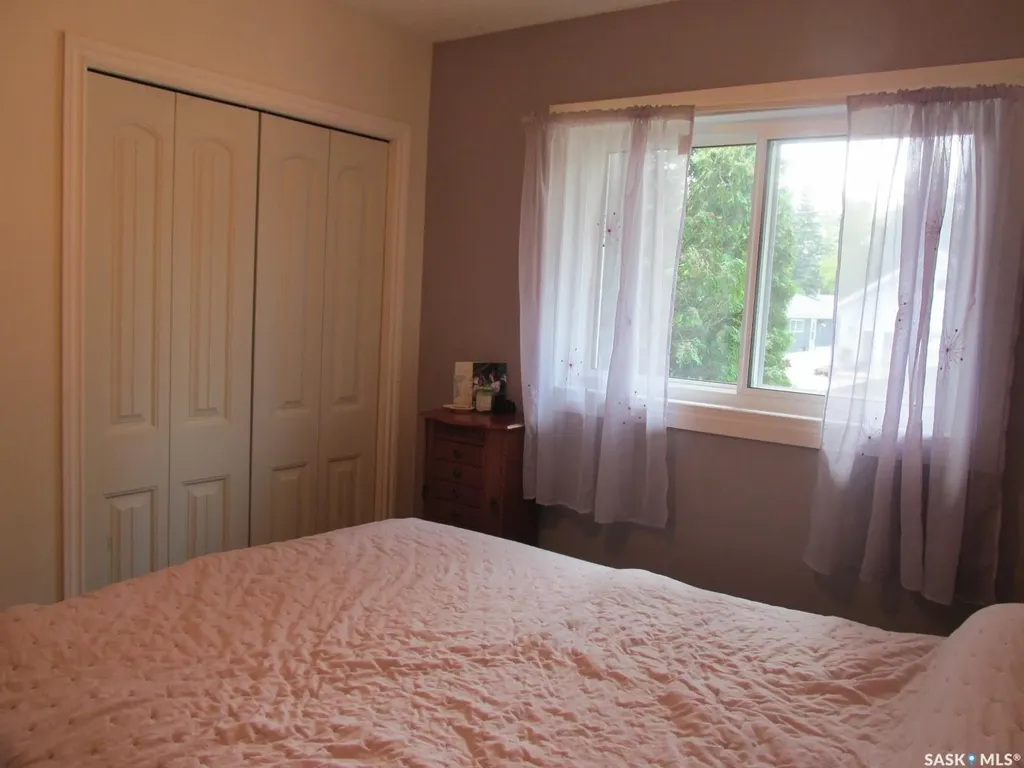 904 Centre Street Nipawin SK S0E 1E0