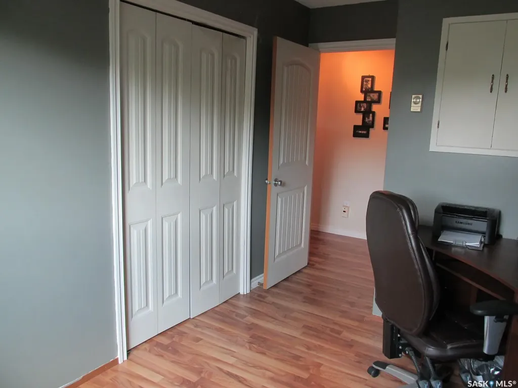 904 Centre Street Nipawin SK S0E 1E0