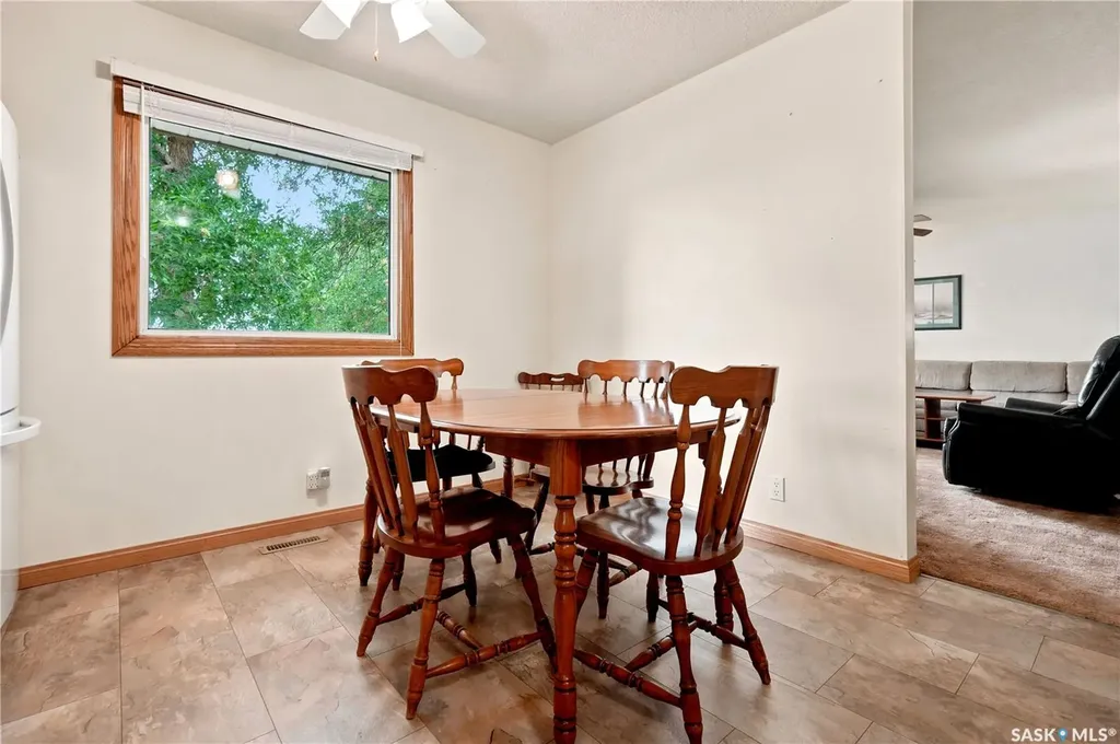 335 Broad Street Lumsden SK S0G 3C0