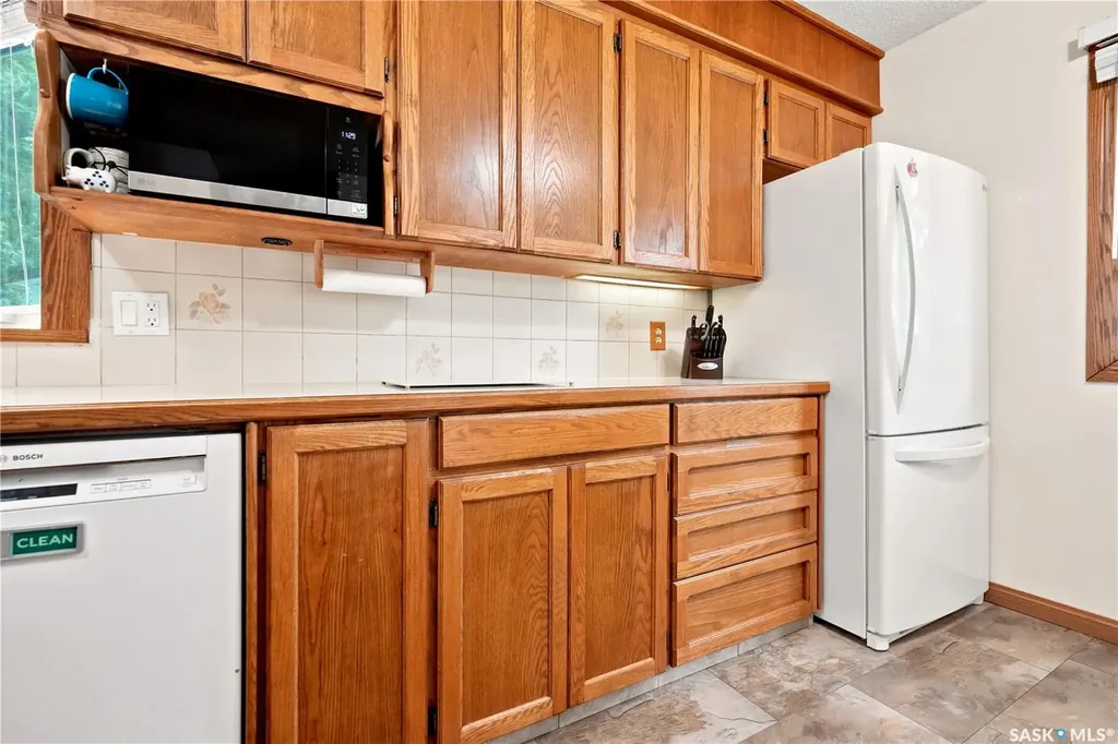 335 Broad Street Lumsden SK S0G 3C0