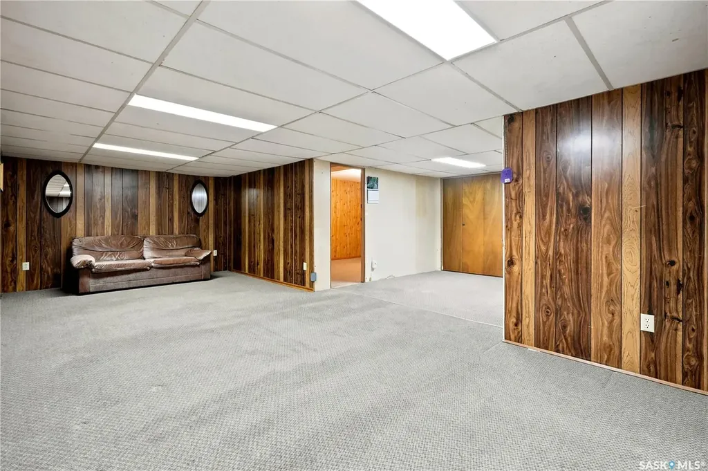 335 Broad Street Lumsden SK S0G 3C0