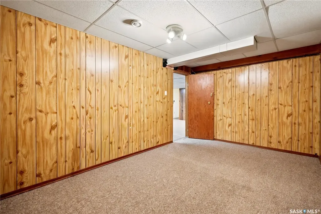 335 Broad Street Lumsden SK S0G 3C0