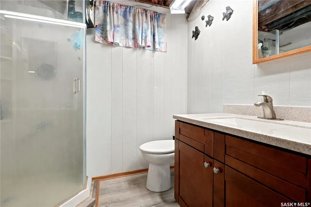 335 Broad Street Lumsden SK S0G 3C0