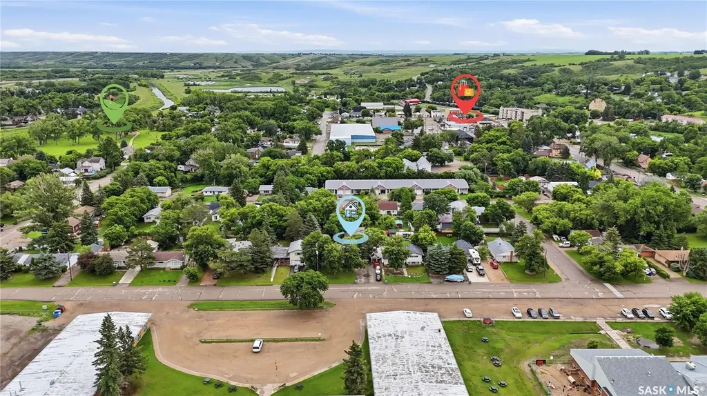 335 Broad Street Lumsden SK S0G 3C0