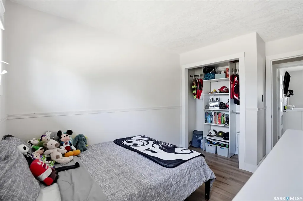 1388 Prince Crescent Moose Jaw SK S6H 6E5