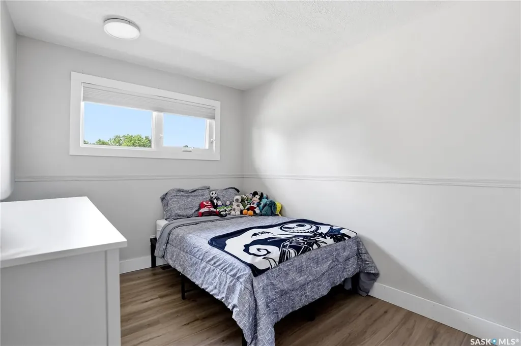 1388 Prince Crescent Moose Jaw SK S6H 6E5
