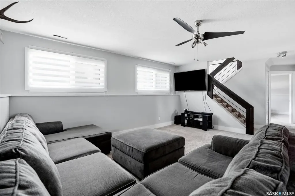1388 Prince Crescent Moose Jaw SK S6H 6E5