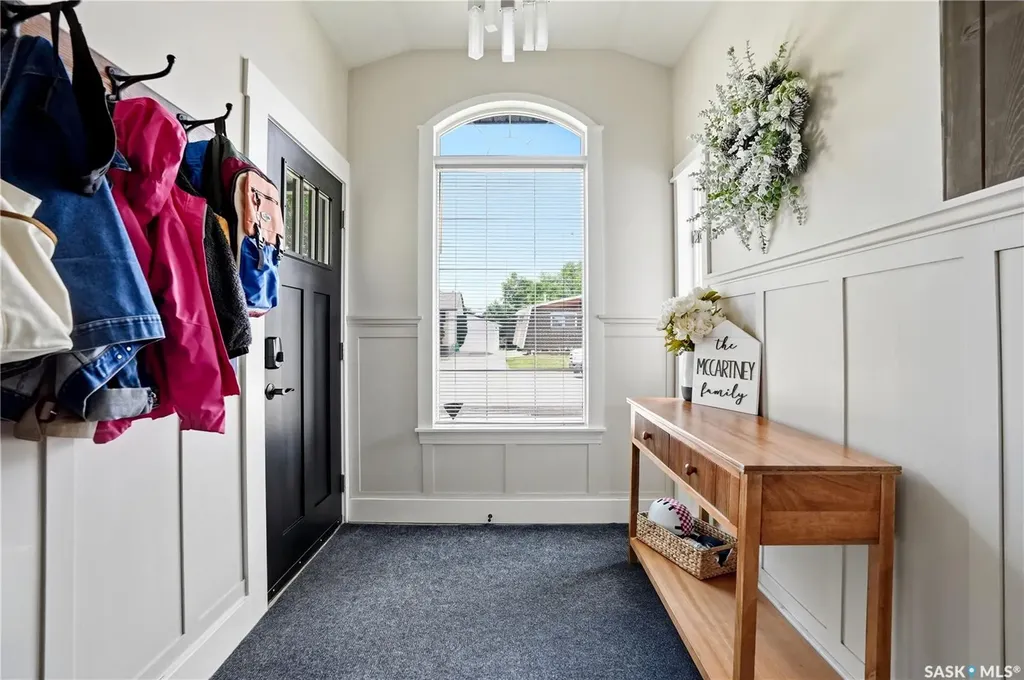 1388 Prince Crescent Moose Jaw SK S6H 6E5