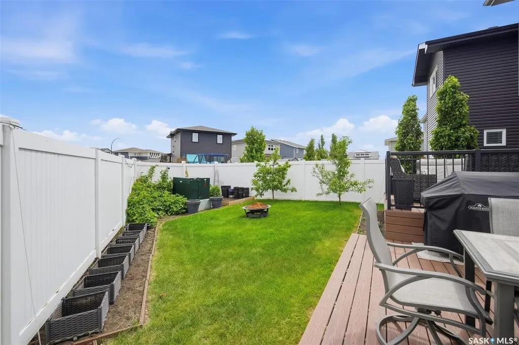161 Dubois Crescent Saskatoon SK S7V 0R5
