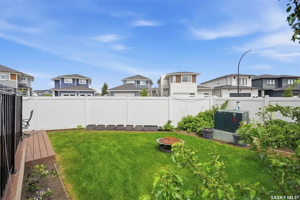 161 Dubois Crescent Saskatoon SK S7V 0R5