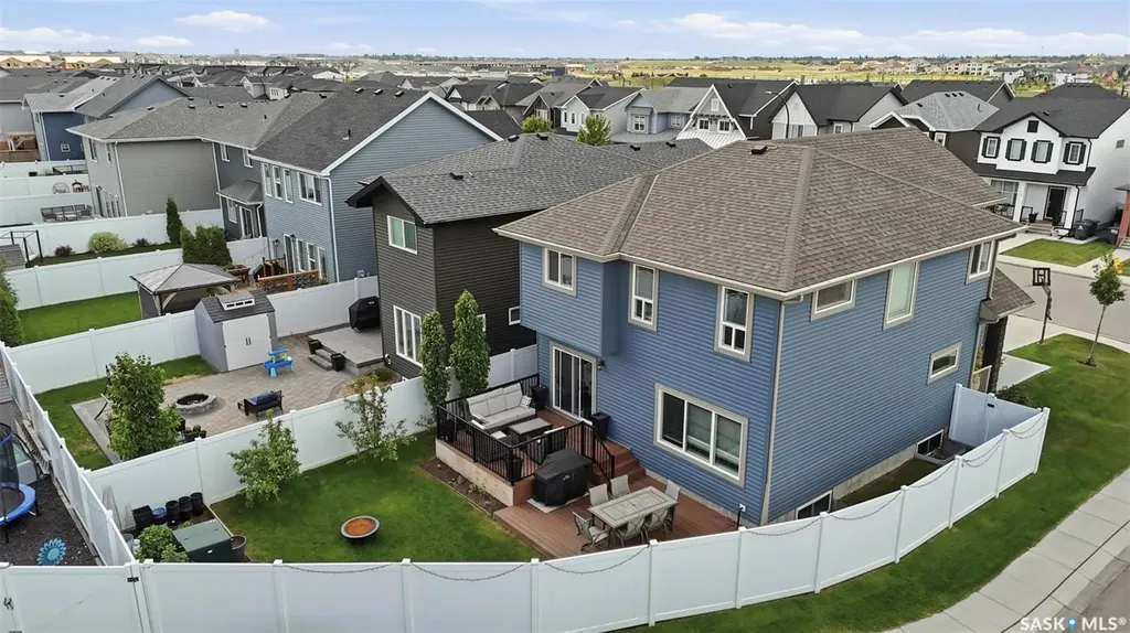 161 Dubois Crescent Saskatoon SK S7V 0R5