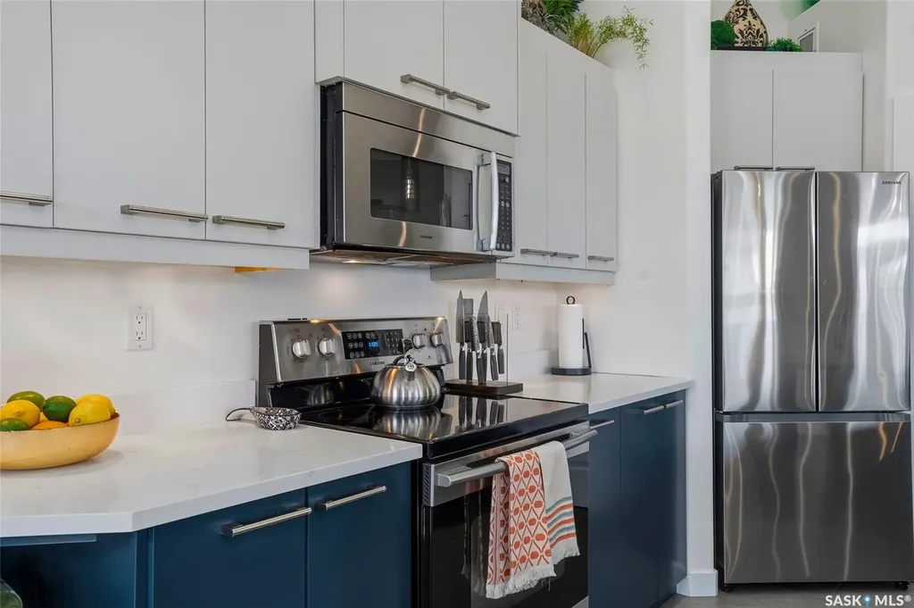 519 Trimble Crescent Saskatoon SK S7W 0E1