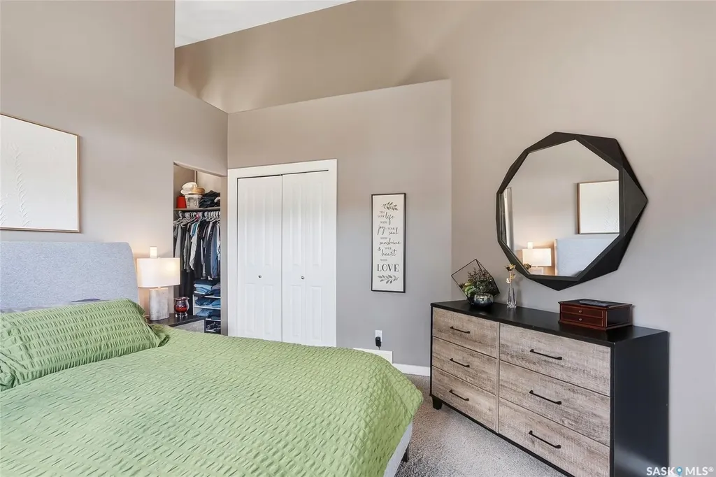 519 Trimble Crescent Saskatoon SK S7W 0E1